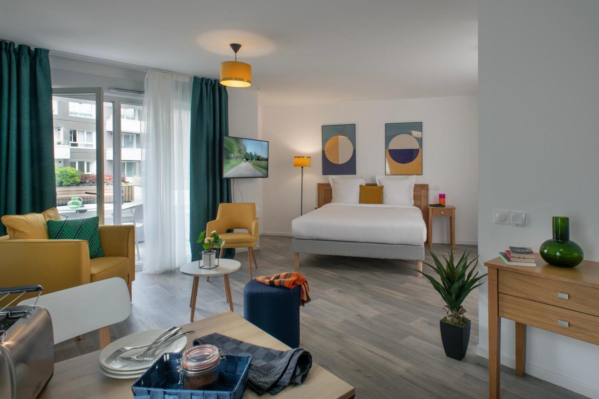 Appart hôtel Domitys L'agapanthe *